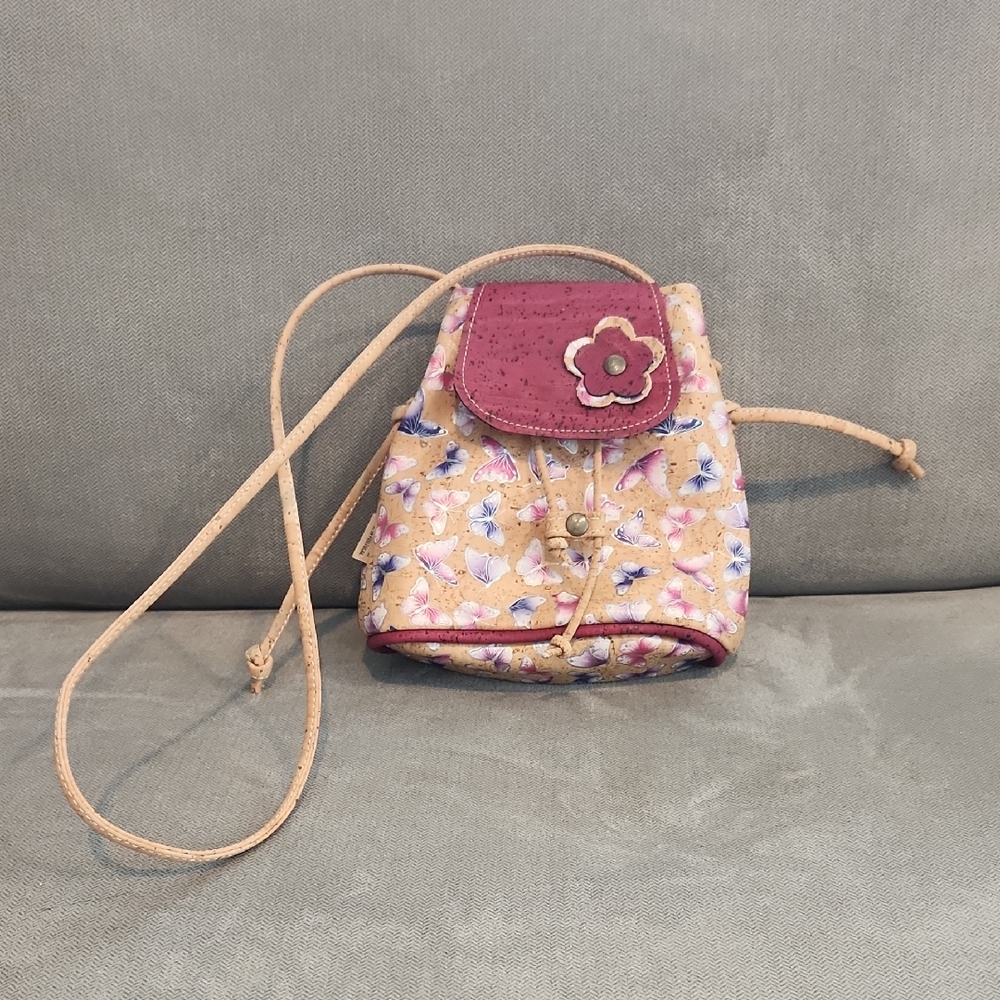 ✨ 3 For $25 SALE Mini Pink Butterfly Handbag with Decorative Flap